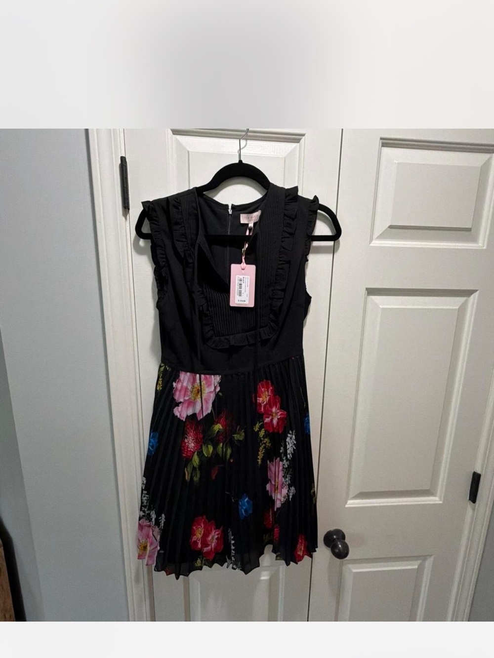 Ted Baker London Black Floral Pleated Ruffle-Trim Dress